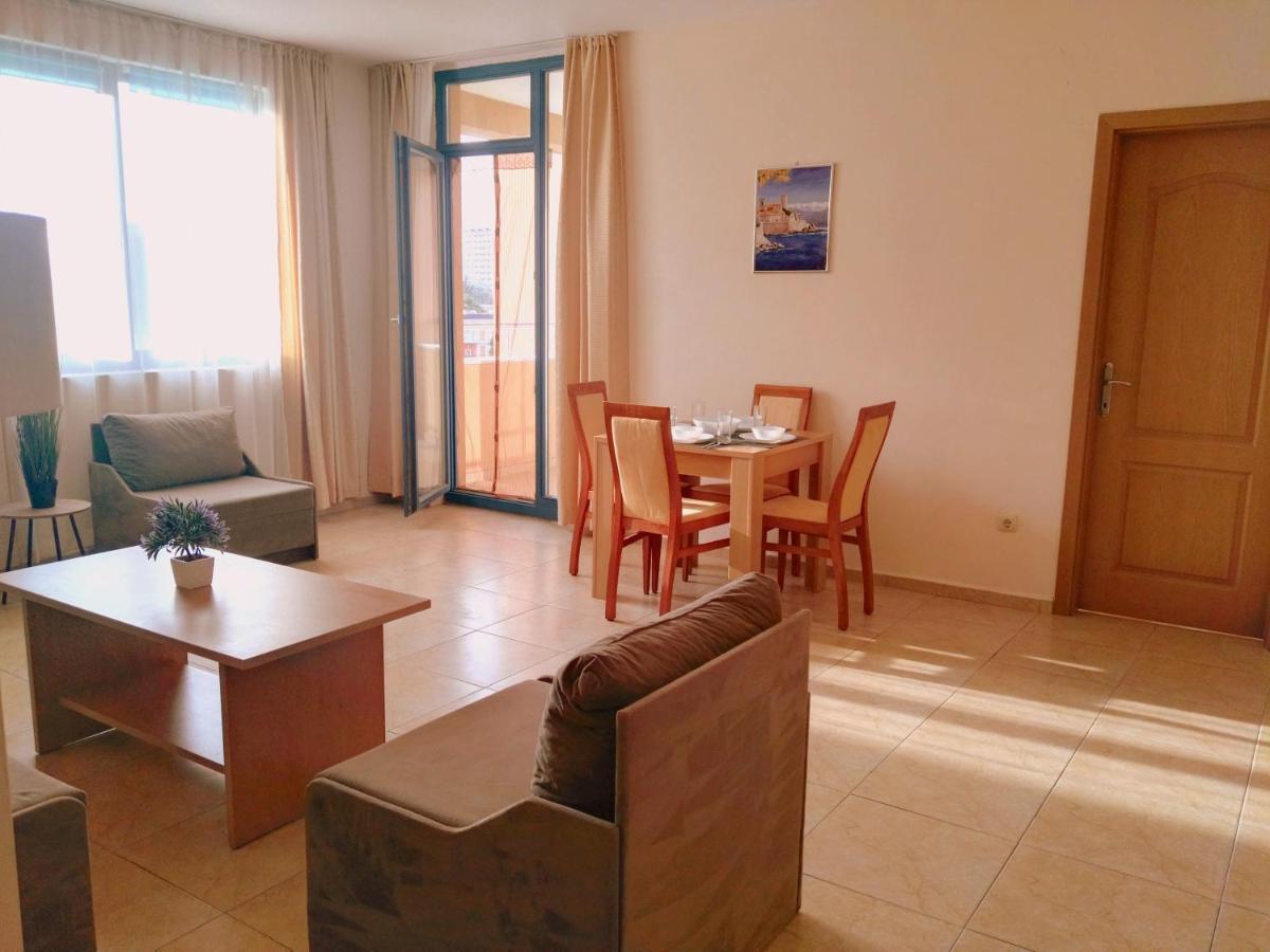 Apartment Konstantin In Trakia Plaza Sunny Beach Dış mekan fotoğraf