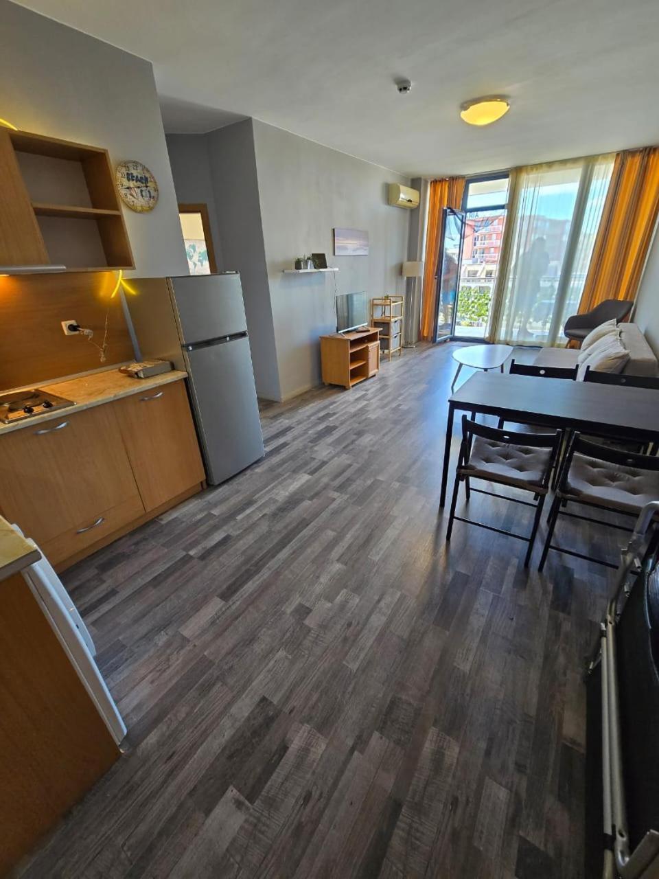 Apartment Konstantin In Trakia Plaza Sunny Beach Dış mekan fotoğraf